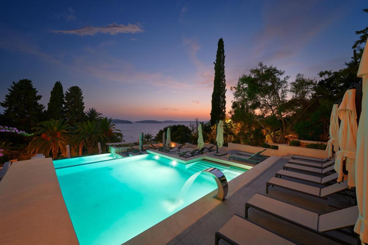 Hotel Moeesy, Blue & Green Oasis Hvar Town Kültér fotó